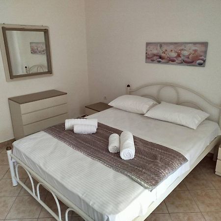 Iraklitsa Bay Apartment Nea Iraklitsa Екстериор снимка