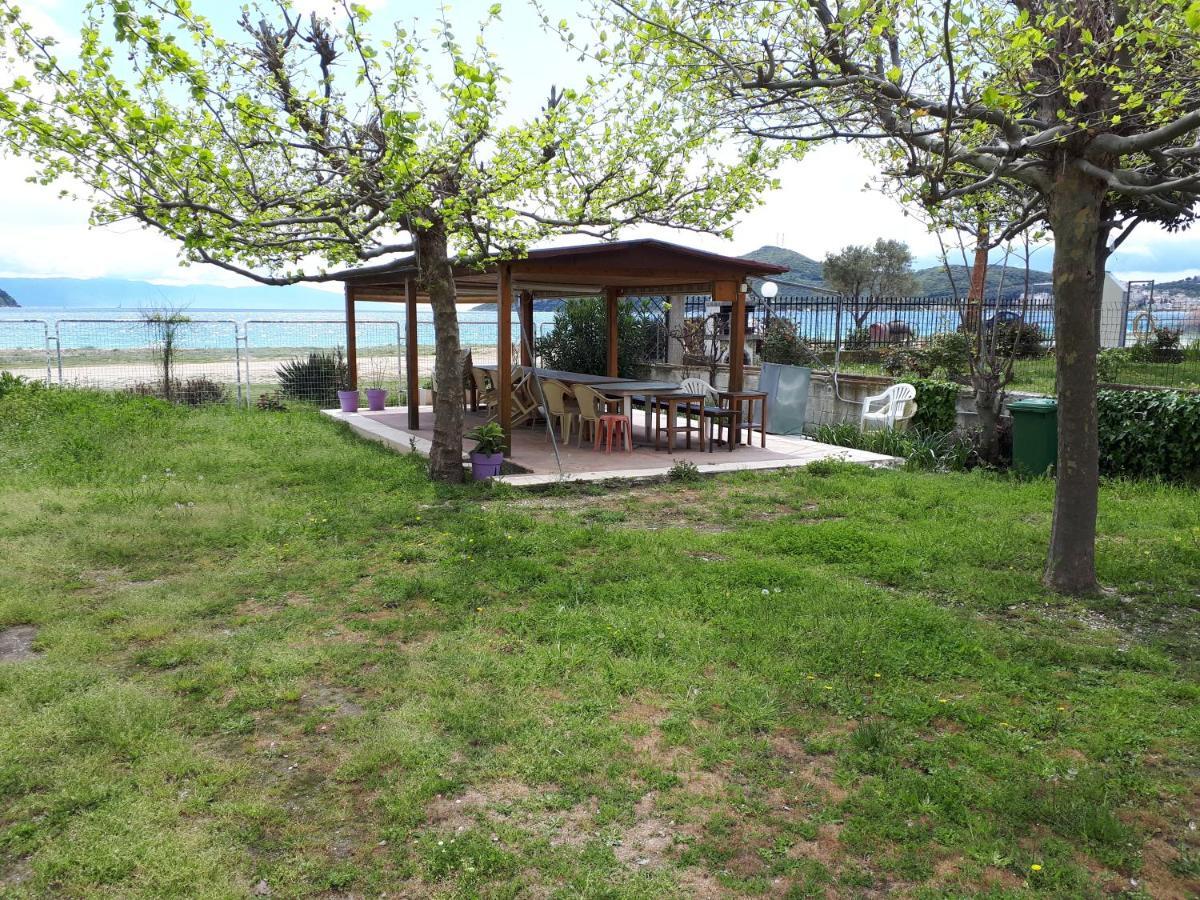 Iraklitsa Bay Apartment Nea Iraklitsa Екстериор снимка